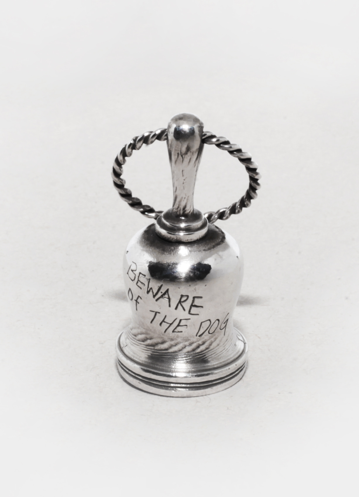 guardian sharpei bell (silver)