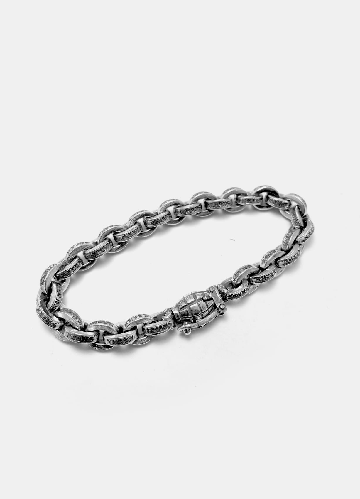 580 Chain Bracelet with grenade