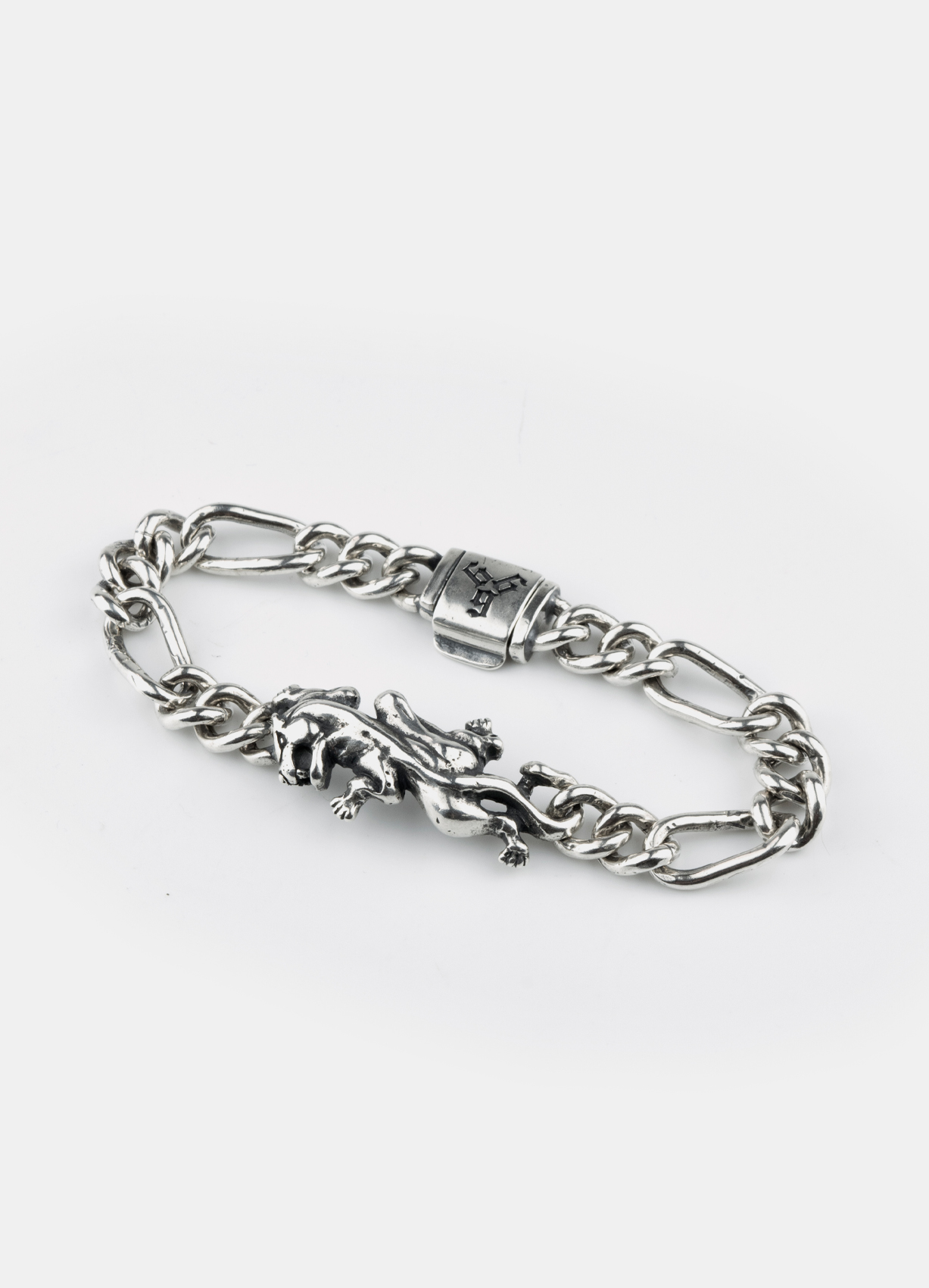 571 Link Silver Bracelet with Black Panther Pendant